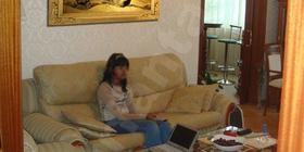 Дизайн гостинной. Интерьер гостинной. Картина в интерьере. Картины девушек. Сусальное золото. Поталь. Золочение