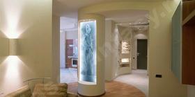 Дизайн дома. Стекло матовое. Торцевая подсветка. Лазерная гравировка. Стеклянные витрины. Установка стекла