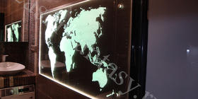 Карта Москвы. Карта России. Карта Мира. 1415х796х8мм - стекло прозрачное.