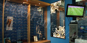 Интерьеры жилых и коммерческих помещений. Лазерная гравировка на зеркалах, с подсветкой, в раме 700х1400мм