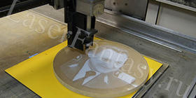 Военный на оргстекле: 450х20мм. Портреты, тексты, логотипы.