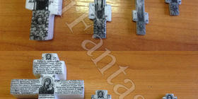 Нанесение детального изображения  Иисуса Христа и Богородицы на мраморные кресты методом лазерной гравировки.